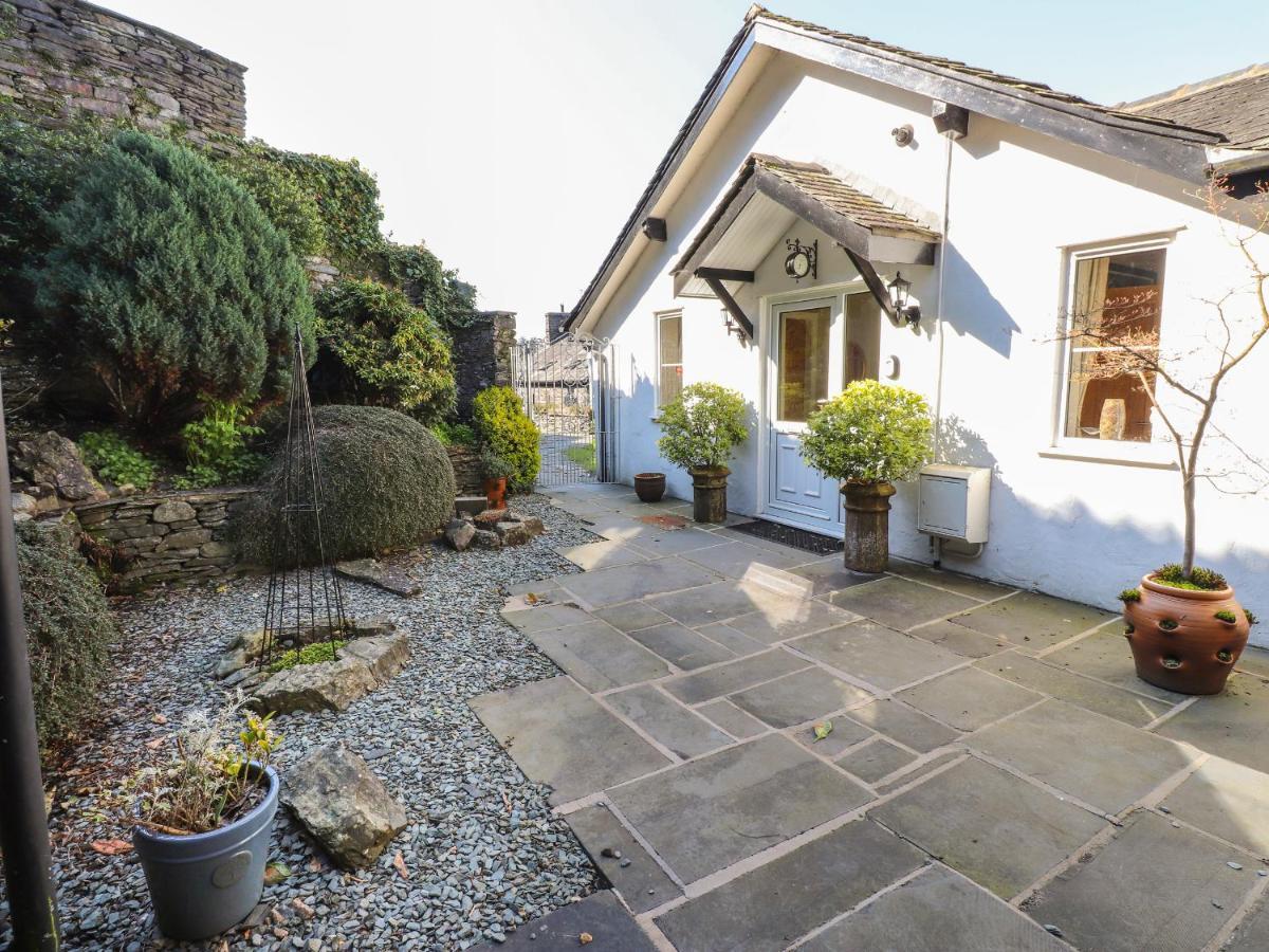 Courtyard Cottage Ambleside Exterior photo